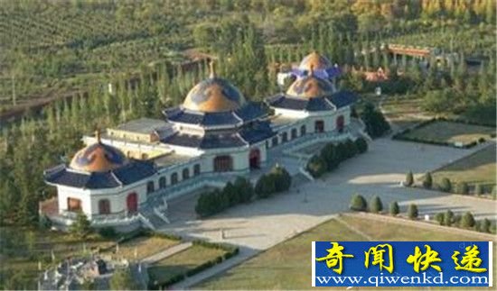 �ɼ�˼��Ĺ��֮�� �ɼ�˼��Ĺ�������֣�