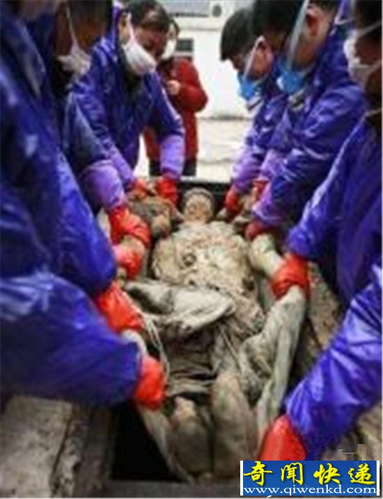 千年古墓竟挖出女活人?汉代女尸不腐之谜