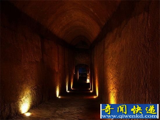 千年古墓长明灯不熄:是古代黑科技还是鬼吹灯?