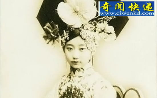 峯ͮŮ֤