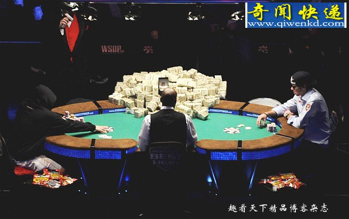 直击2010赌王决赛捧走890万美元全过程