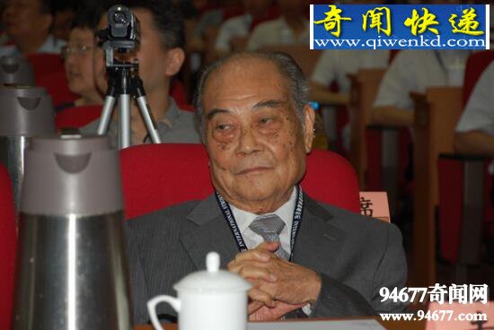 黎介寿杀了刁爱青,为研究活体移植将刁爱青碎尸