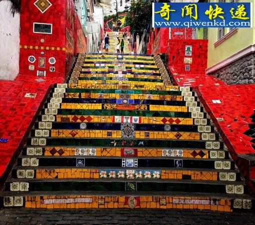 英媒展现全球最美“天堂阶梯”