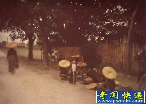 中国最早的彩色照片