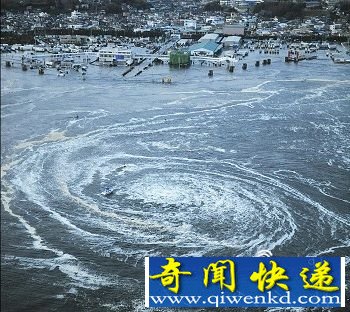日本海啸场面如2012世界末日(图)