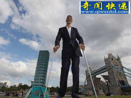 世界上最高的人,苏尔坦·科森2.465米(打破世界记录)