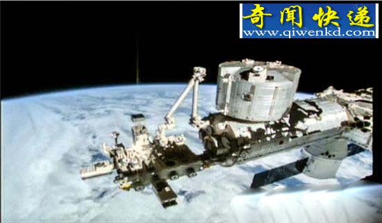 宇宙空间站又现虫洞 疑似开启时空隧道