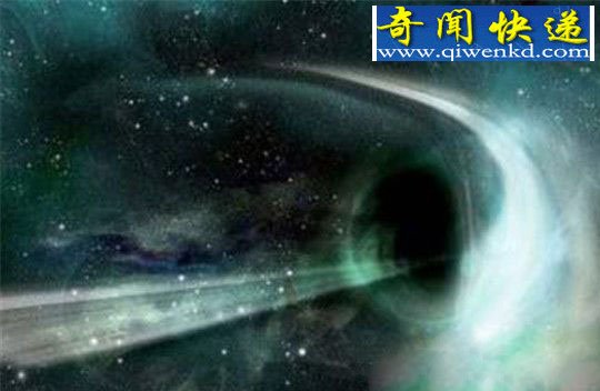 超级黑洞疯狂吞噬超新星 黑洞内蕴藏惊人暗能量!