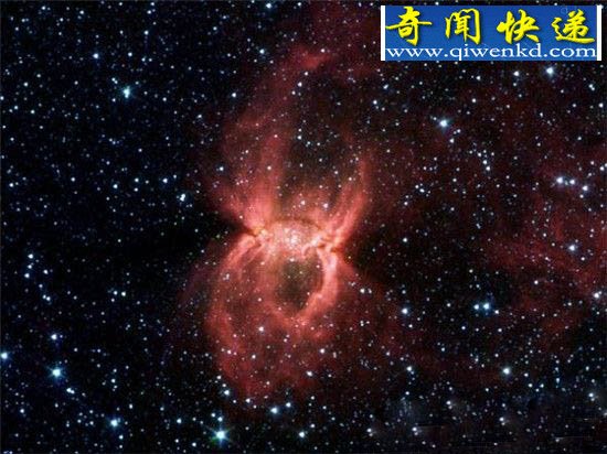 外太空十大奇异天体:黑洞同类相残
