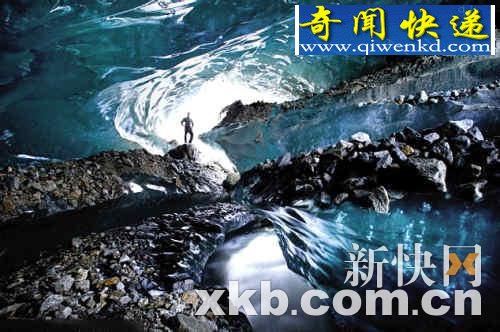 美摄影师为冰川着迷 五年来深入其中拍摄