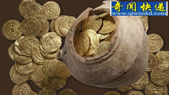 为了防止被人发现,金币被藏入一个破罐中。即使在1265年,这罐金币也是一笔不小的财富 考古学家在以色列的古罗马要塞发现十字军金币宝藏(图)