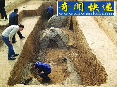 (ͼ)�Ͼ����ֺ�����Χ������ĹȺ