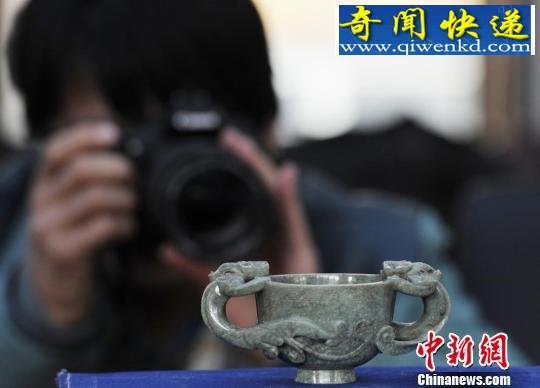 ���ݷ���������������Ĺ Ĺ��ϡ������˫����