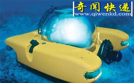 十艘造价昂贵炫酷潜艇:鲨鱼潜艇可跃出水面