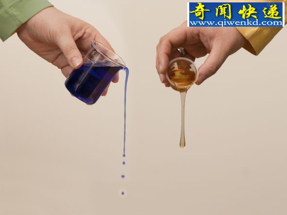 粘滞度高的液体和粘滞度低的液体 粒子对撞产生世界“最完美”液体(图)
