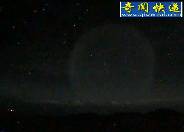 通往未来的时空之门?夏威夷一座天文台的摄像头拍摄到一个神秘亮环,引发无数猜测 夏威夷拍到神秘夜空亮环