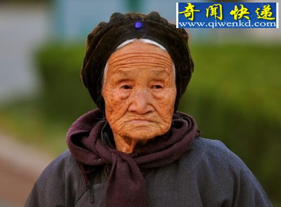 鲐背之年是多少岁,泛指90以上的高寿老人