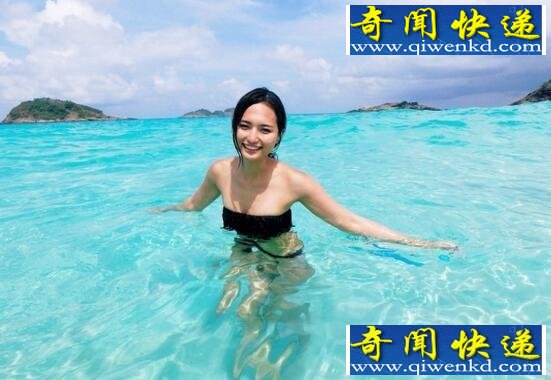 日本选最正女学生山賀琴子,前凸后翘要下海拍片