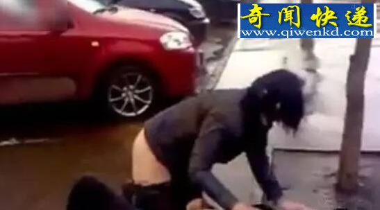 桥震门视频曝光,美女强奸男子(女上男下激情啪啪啪)