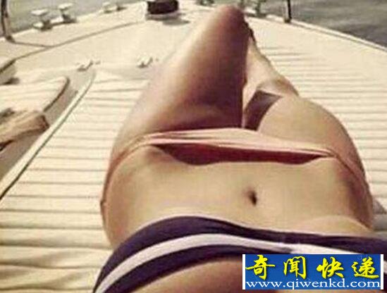 比基尼桥美女太性感了,宅男看了都流鼻血(露腹沟)