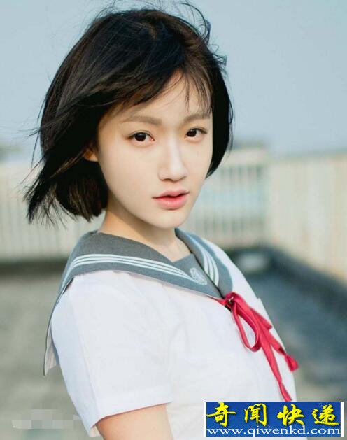 最美校服女生高晴太美了,邻家小姐姐的真实写照